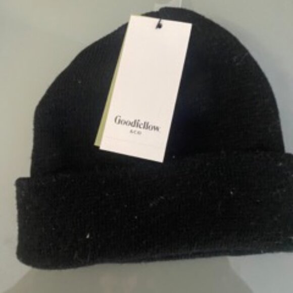 NEW Black Beanie Hat - Picture 1 of 3